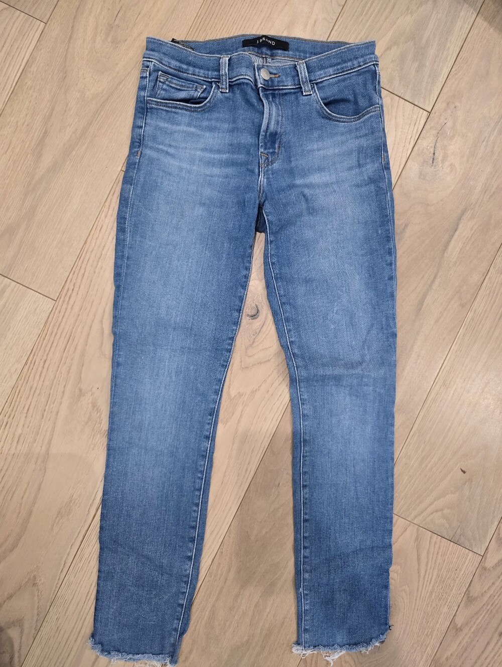 GUC J Brand Skinny Jeans in Light Blue Denim